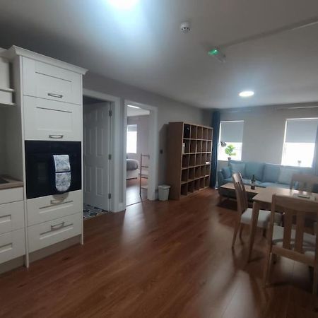 Blacklion Prime Location Apartment Ngoại thất bức ảnh